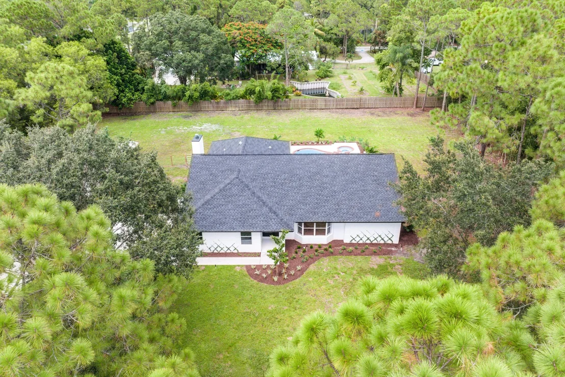 Photo of 13761 158th Street N