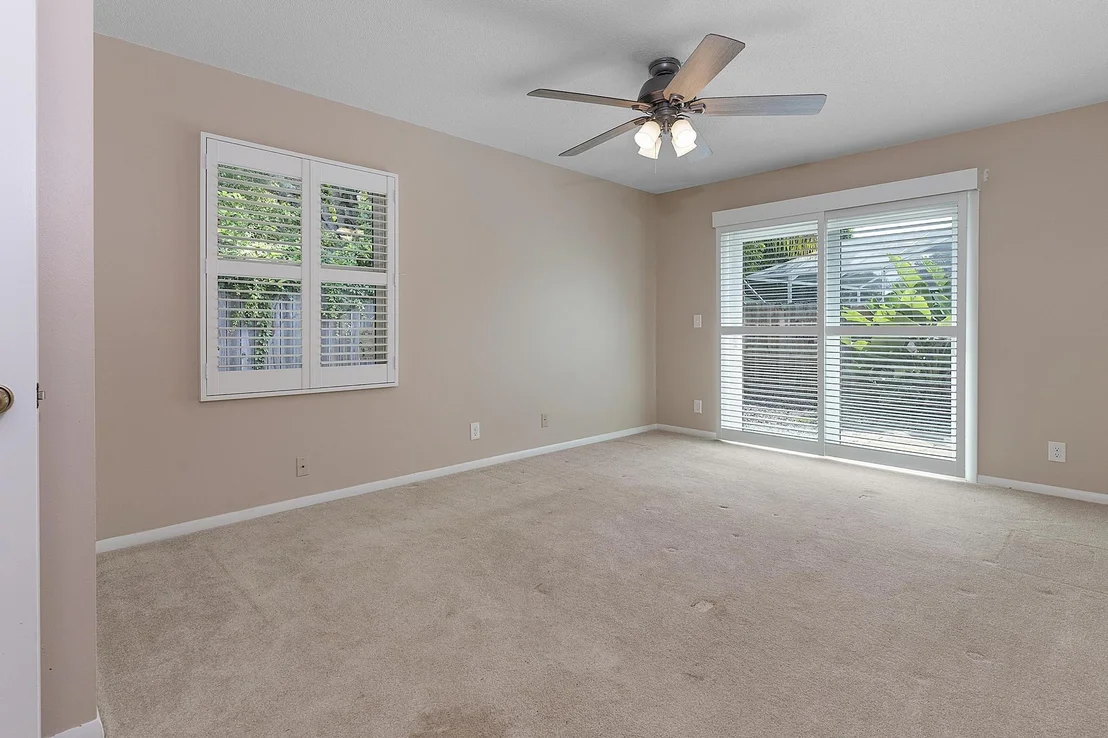Photo of 119 W NORFOLK Road