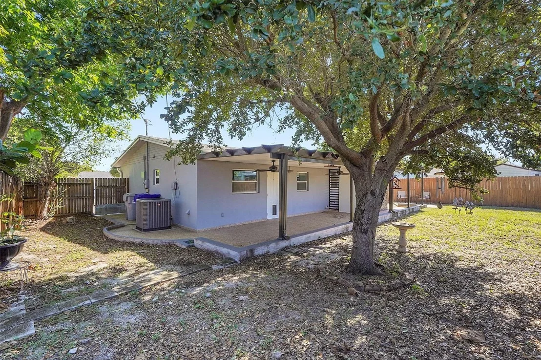 Photo of 3111 NE 11th Terrace