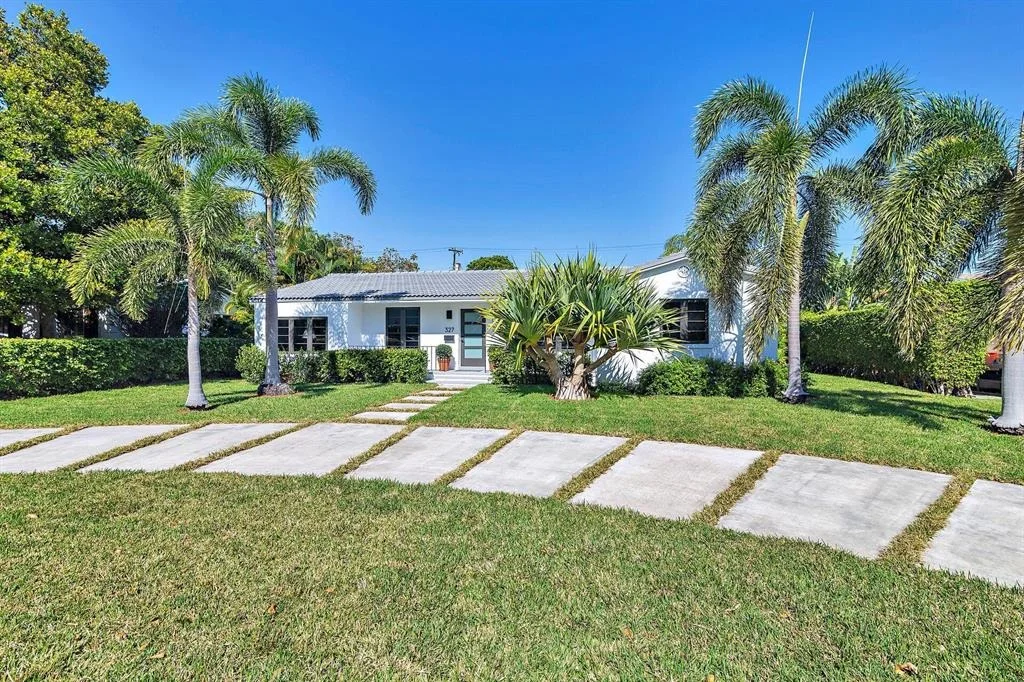 Photo of 327 Potter Road