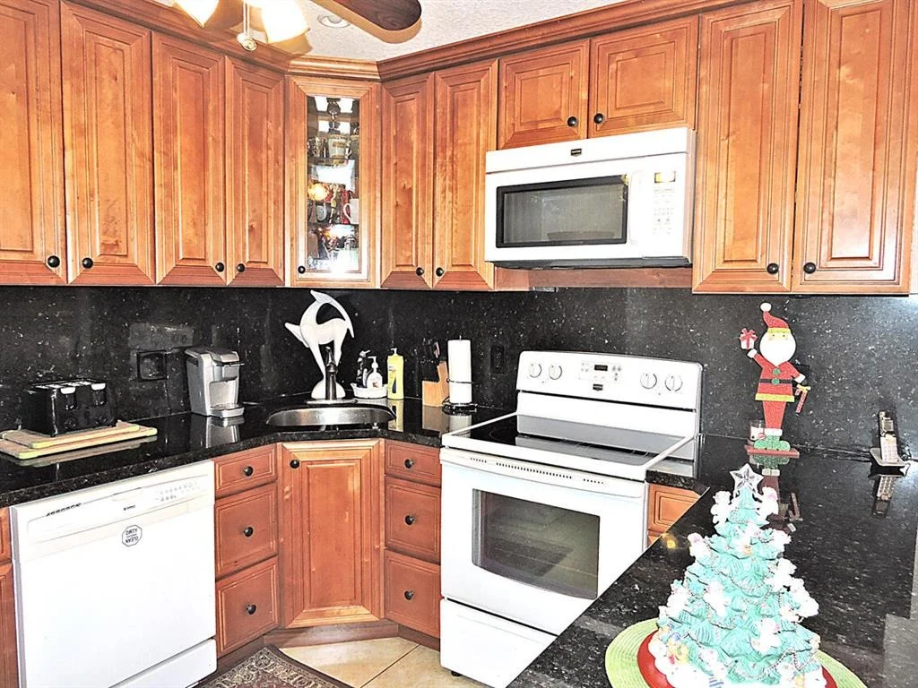Photo of Unit C2 at 320 Pine Ridge Circle