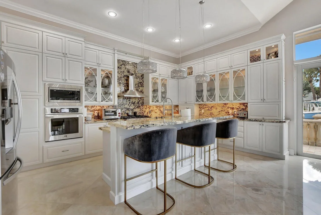 Photo of 857 Havana Drive