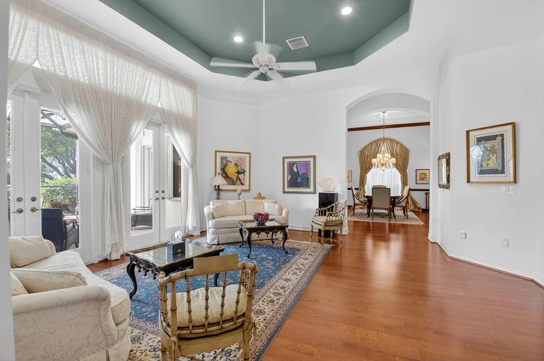 Photo of 9237 Isles Cay Drive