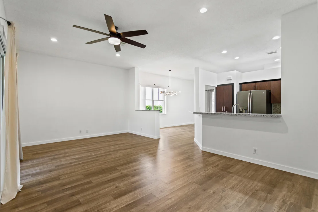 Photo of 1071 Bluewood Terrace