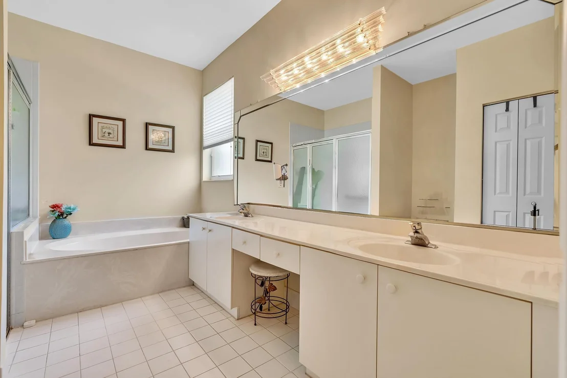 Photo of 5819 GRAND HARBOUR Circle