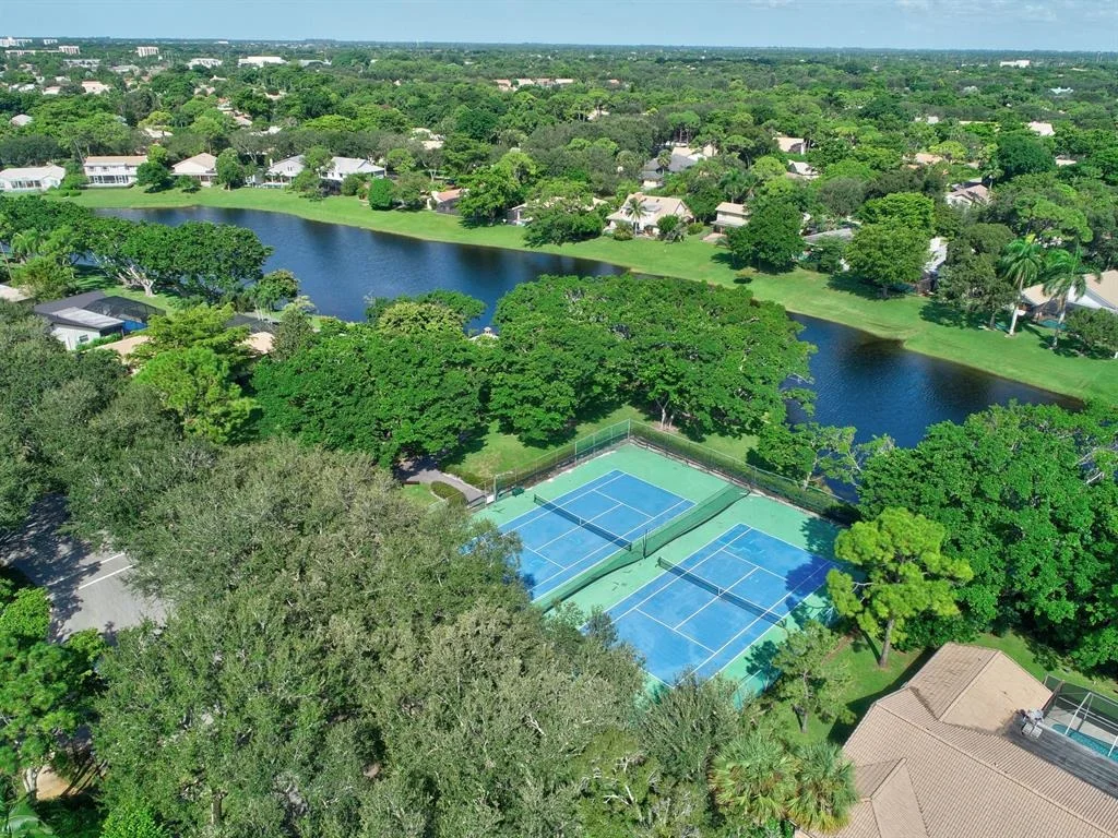 Photo of 3410 Pine Haven Circle