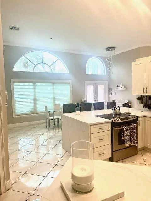 Photo of 6972 NW 19th Street
