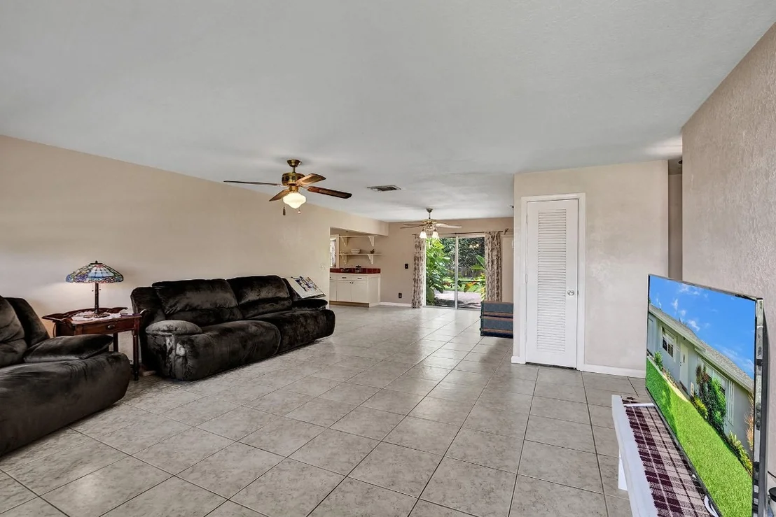 Photo of 9695 Oregon Road
