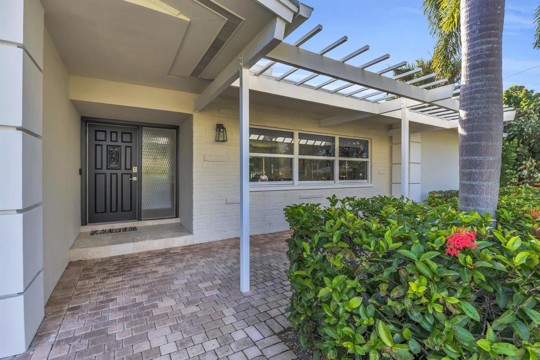 Photo of 40 Pinetree Place
