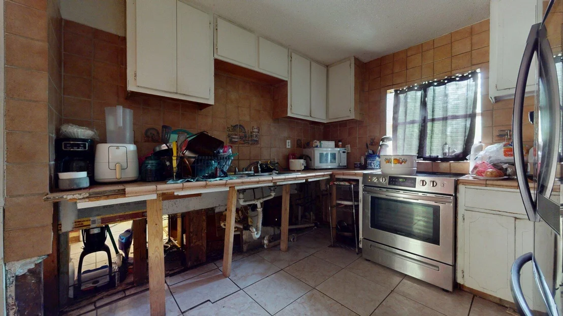 Photo of 1112 NW 2ND Street