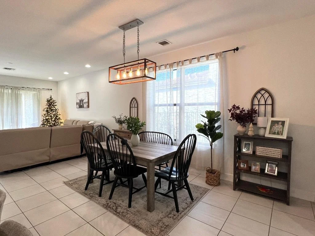 Photo of 16216 Sandy Shore Drive