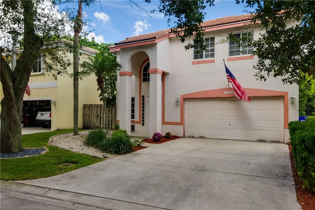 Photo of 1423 Banyan Circle