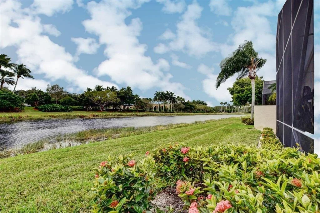 Photo of 8780 Palm River Drive