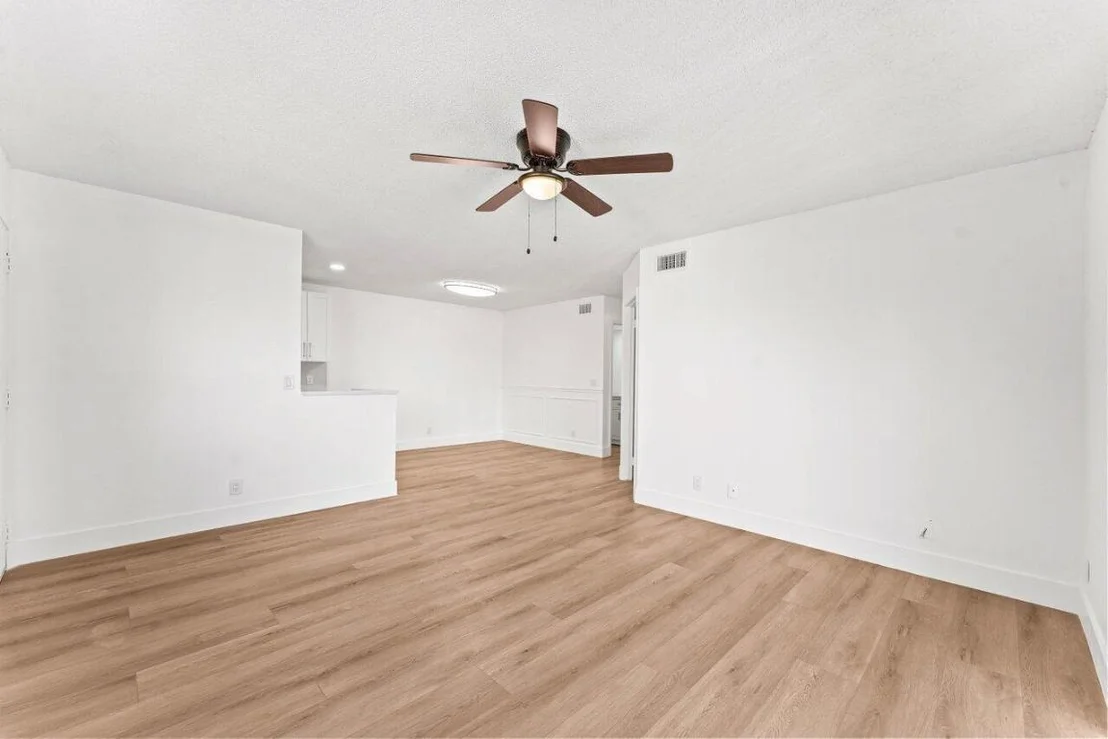 Photo of Unit 209 at 522 Trace Circle