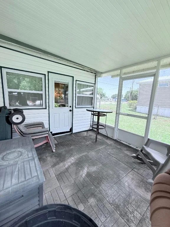 Photo of 1736 Hunter Road
