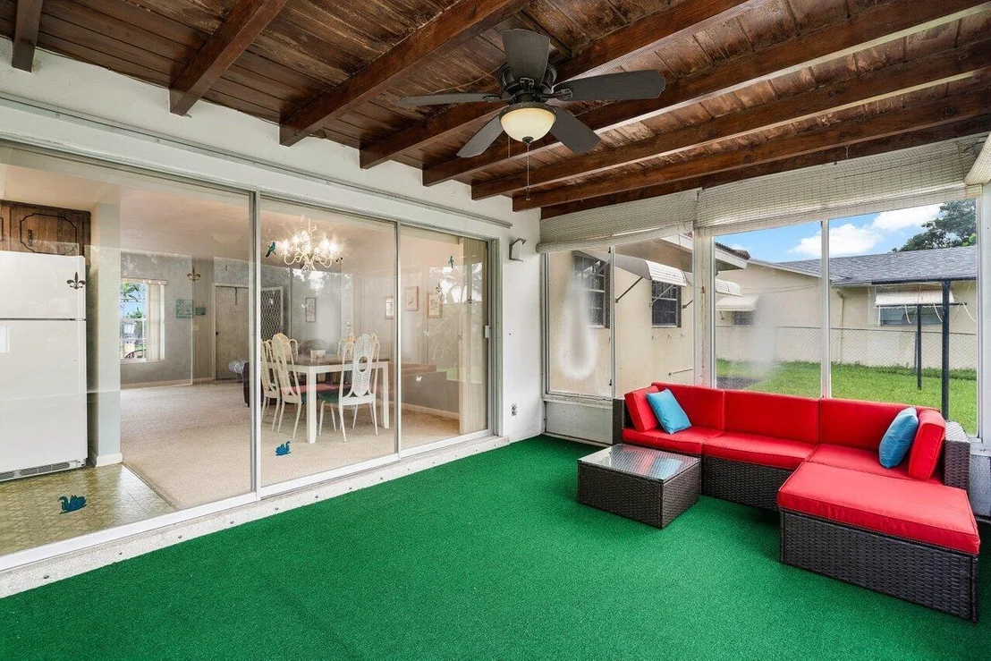 Photo of 16 Velaire Drive