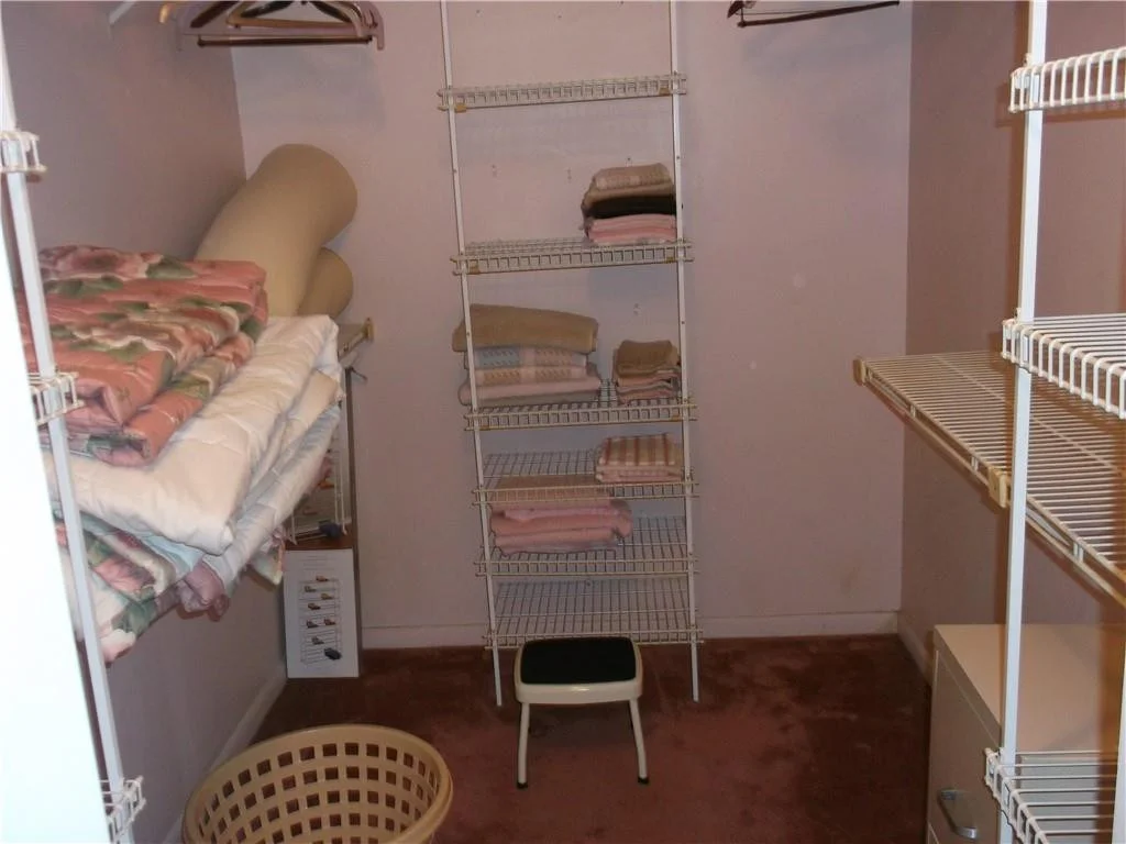 Photo of Unit F4 at 1905 Bermuda Circle