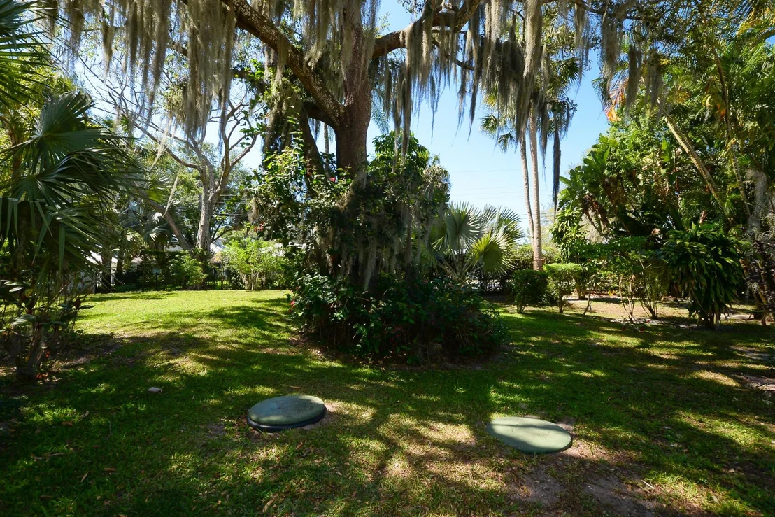Photo of 576 SW Rustic Circle
