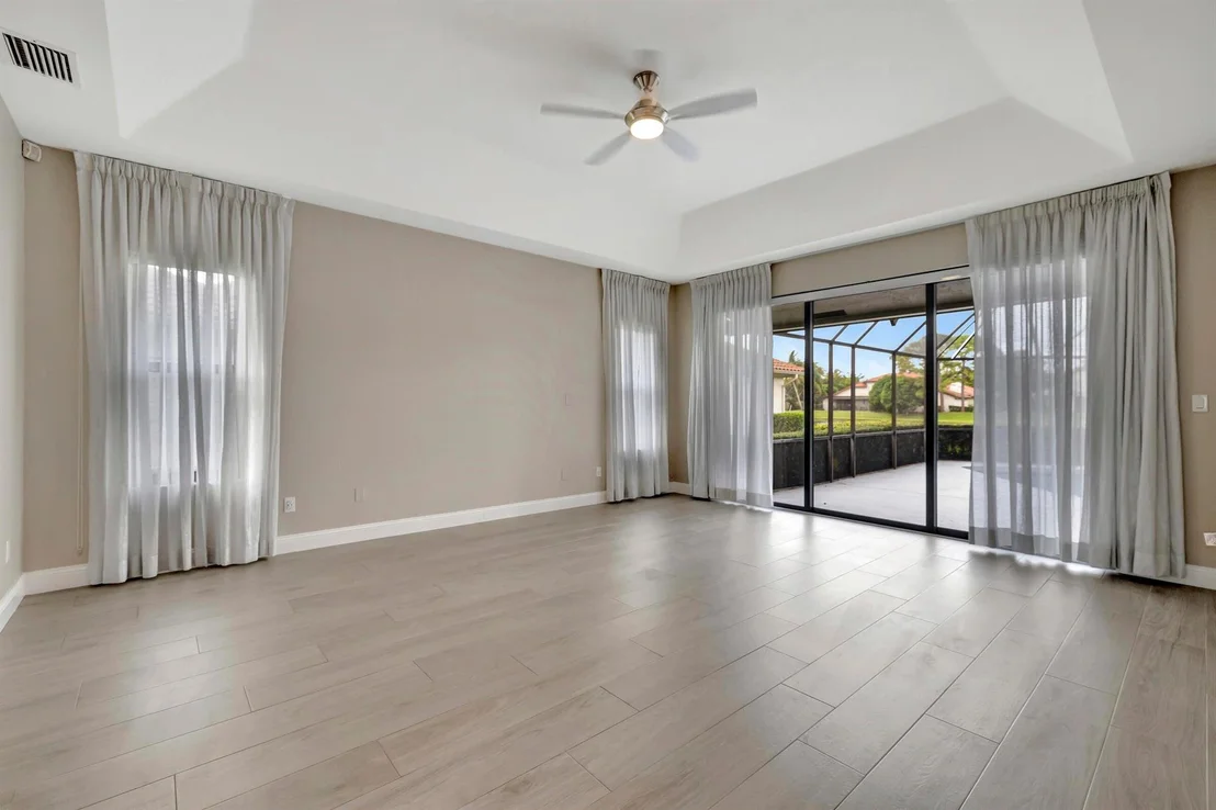 Photo of 4875 Hunters Way