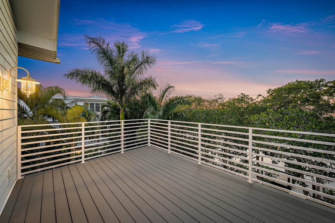 Photo of 9176 SE River Terrace