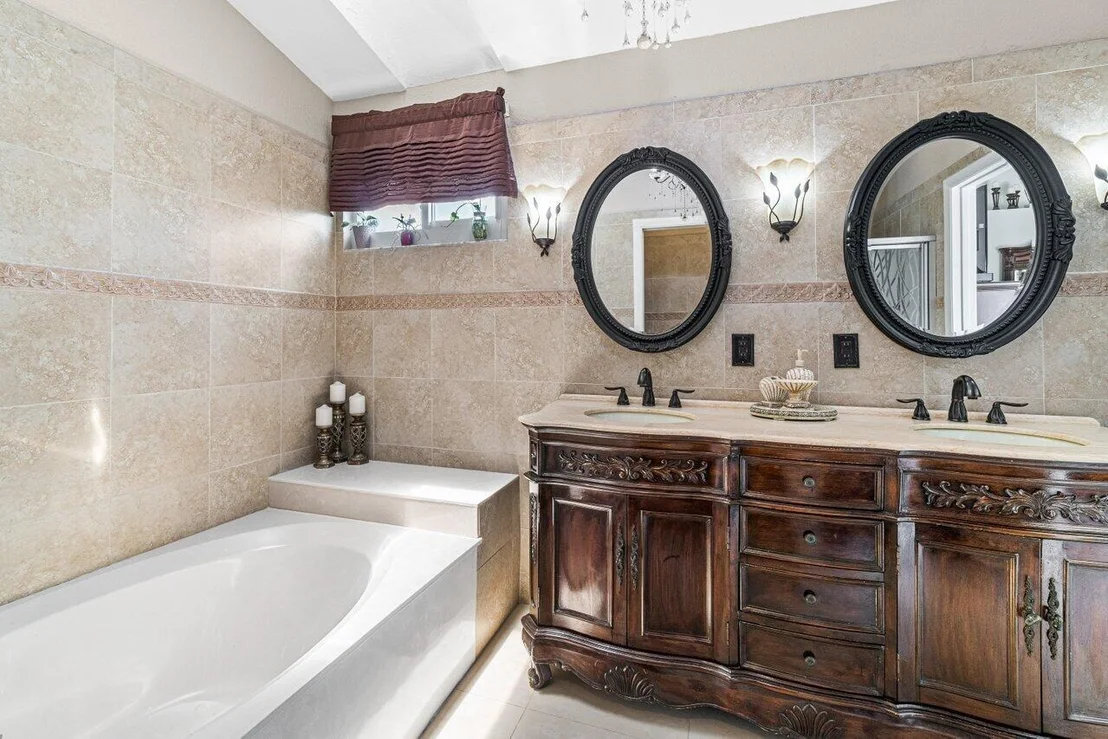 Photo of 22075 Flower Drive