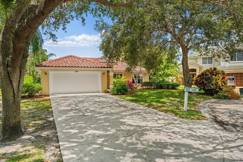 Photo of 245 Bluejay Lane