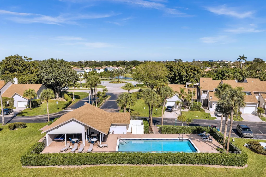Photo of 6708 Canary Palm Circle