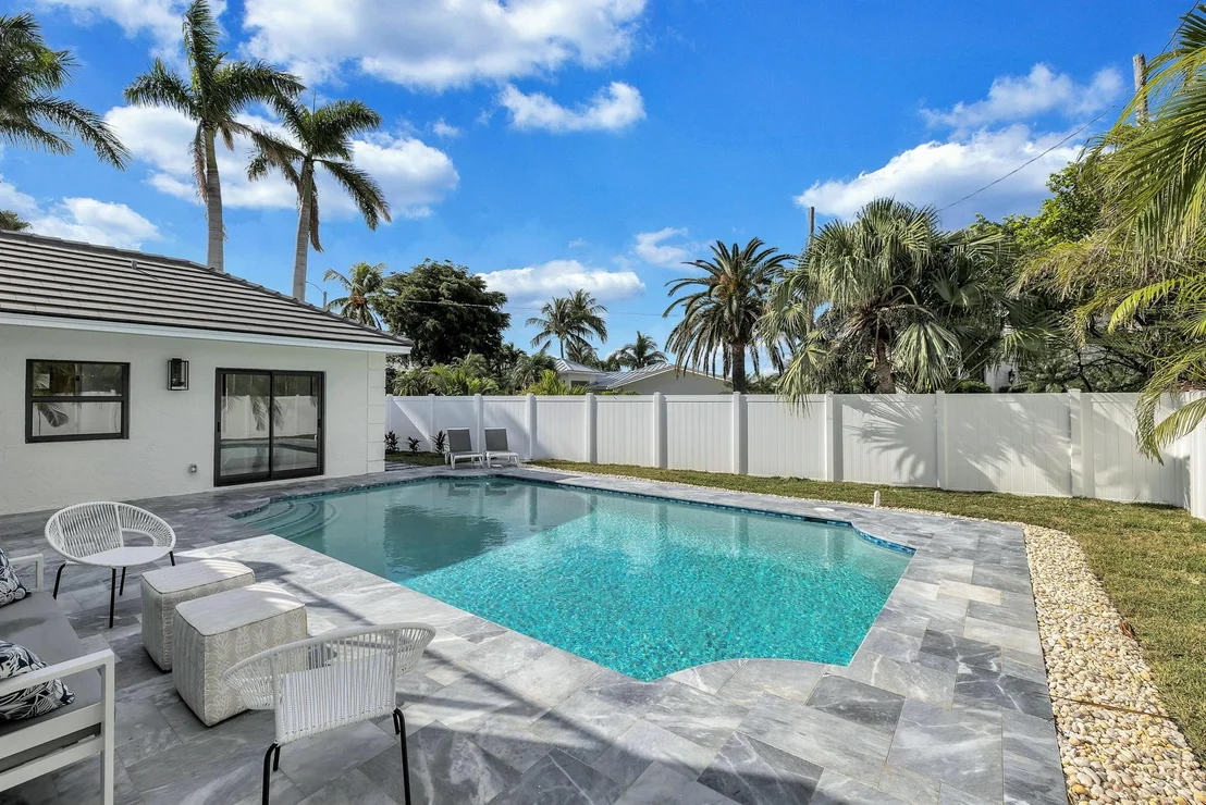 Photo of 1010 Singer Drive