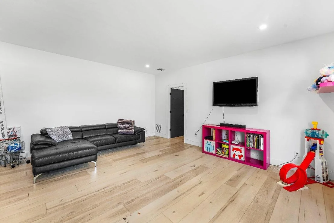 Photo of 6296 188th Trail N