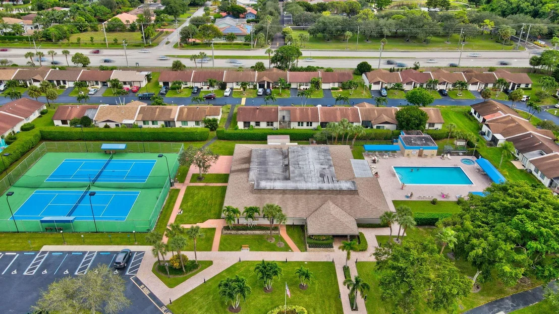 Photo of 5241 Breadfruit Circle