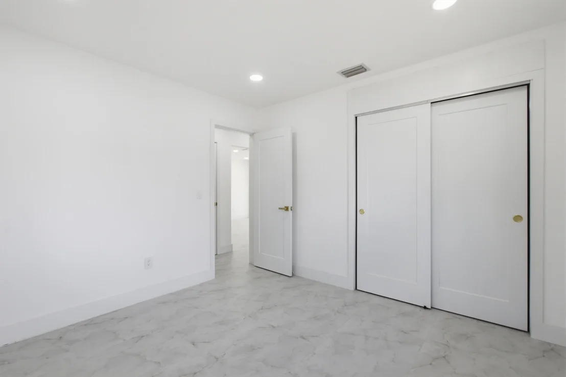 Photo of 401 SE 1st Avenue