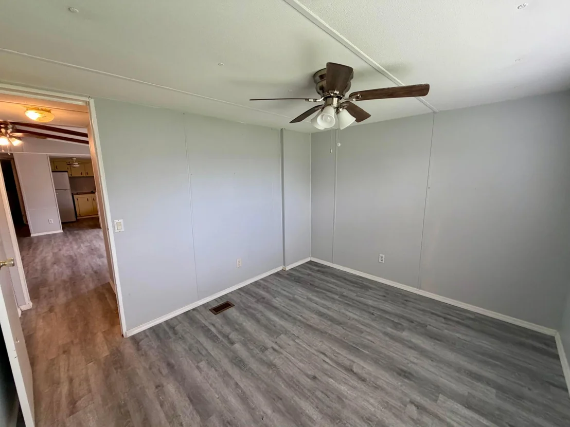 Photo of 405 SE 8TH Street