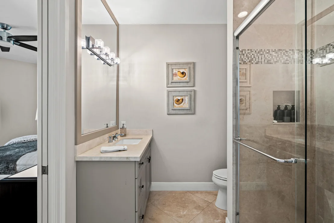 Photo of 2520 NE 35th Street