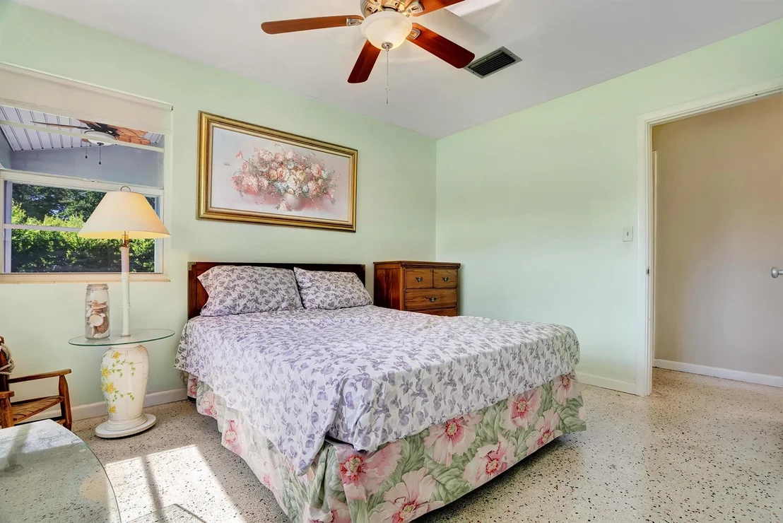 Photo of 6630 Pine Tree Circle