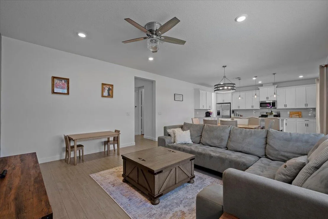 Photo of 1367 Arrowhead Point Road
