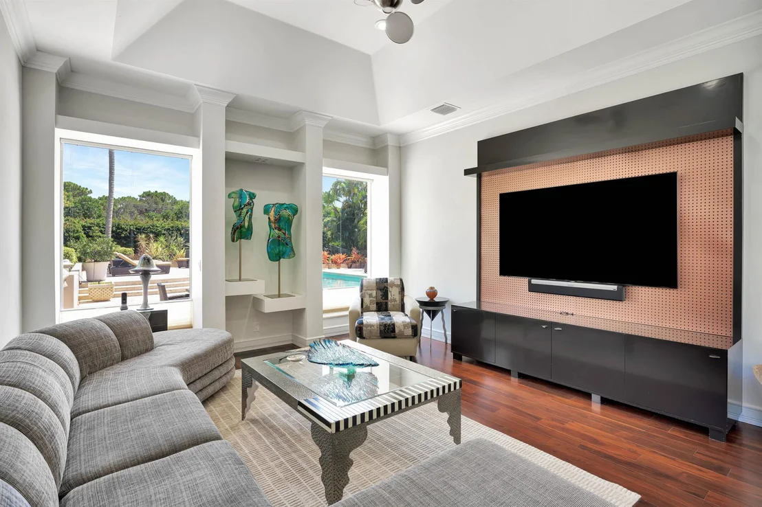 Photo of 337 Eagle Drive