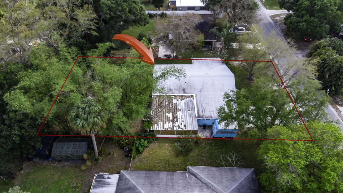 Photo of 3030 Summit Street