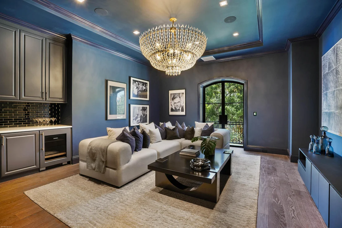 Photo of 369 Eagle Drive