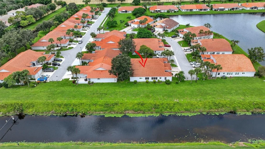Photo of 8034 Clear Shores Circle