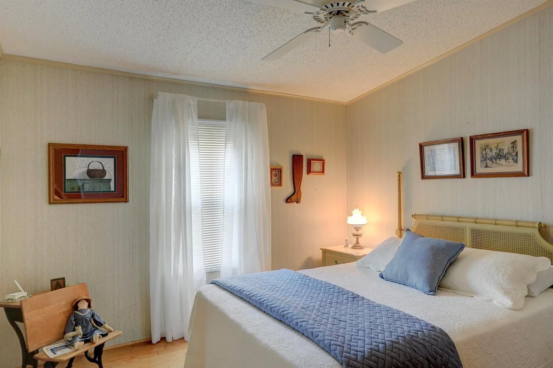 Photo of 498 Marlin Circle