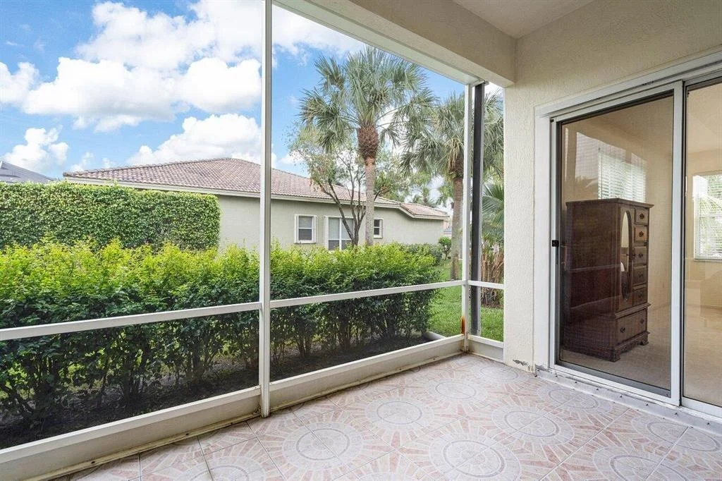 Photo of 12824 Hyland Circle