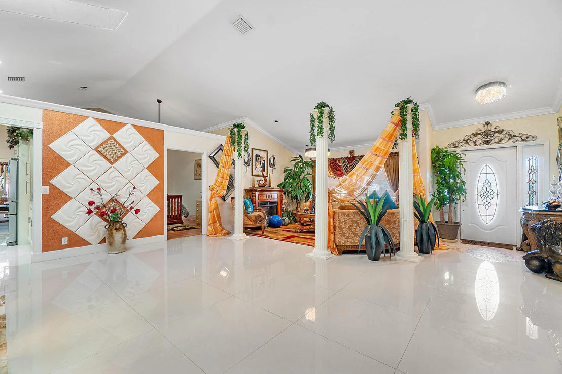 Photo of 9711 Sun Pointe Drive