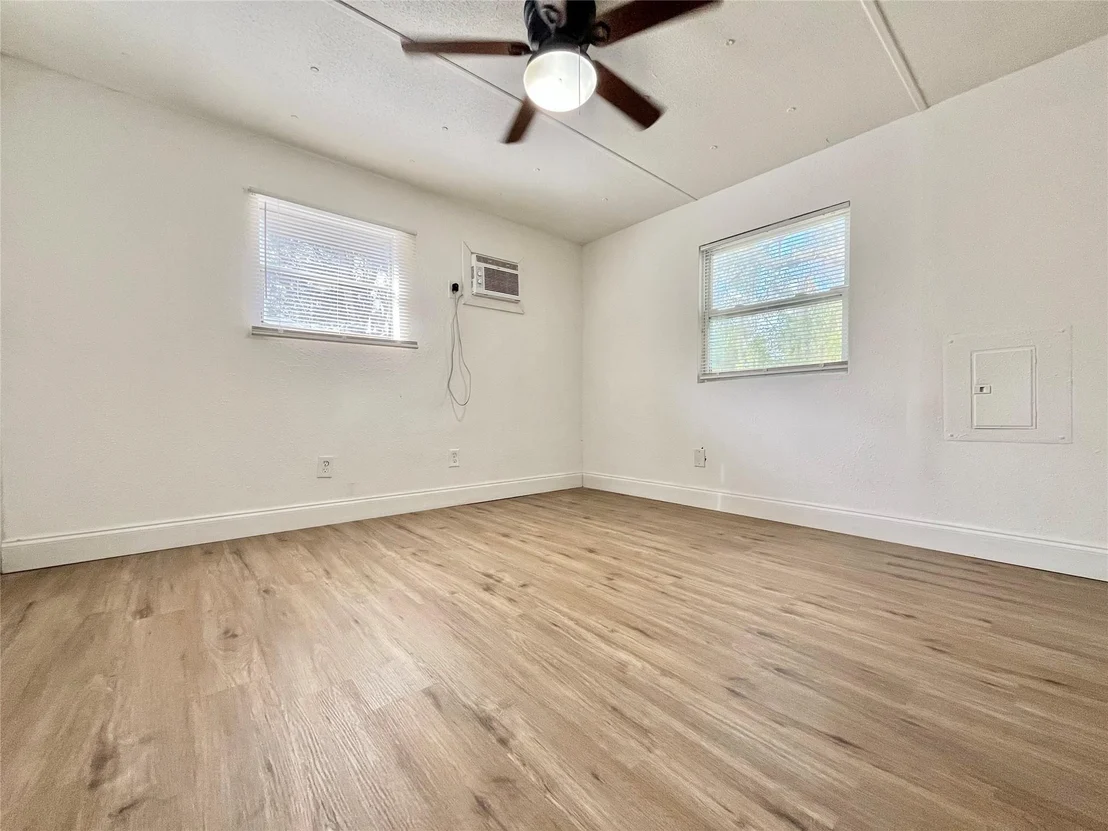 Photo of 1036 Shady Lane