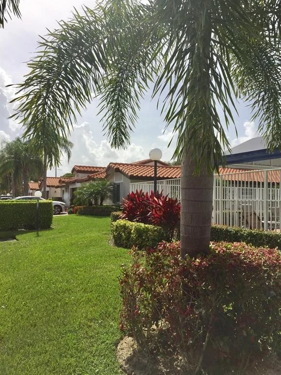 Photo of 6456 Mill Pointe Circle