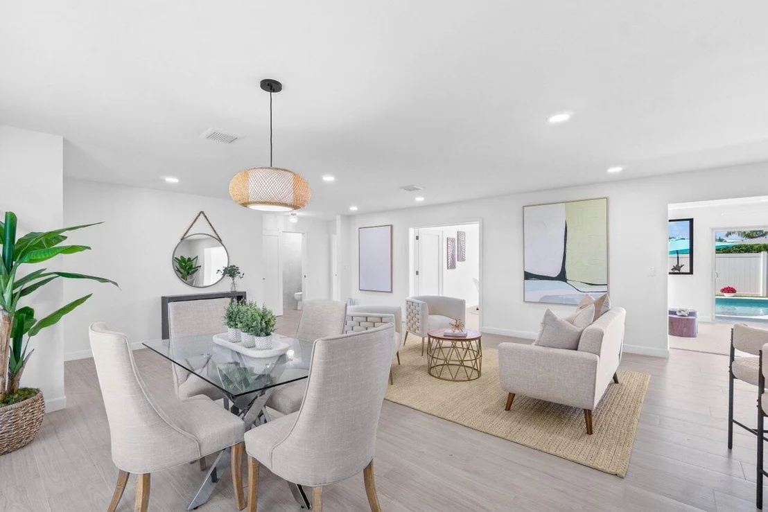 Photo of 812 Chapel Hill Boulevard