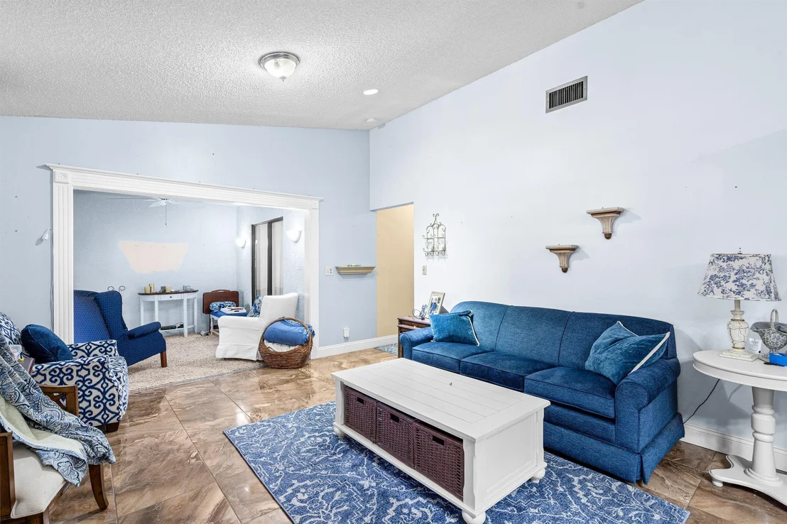 Photo of 8149 Windgate Drive