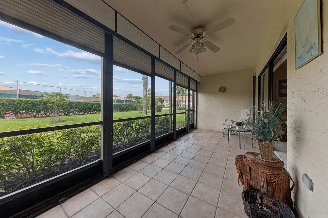 Photo of Unit A at 901 Pinecrest Circle