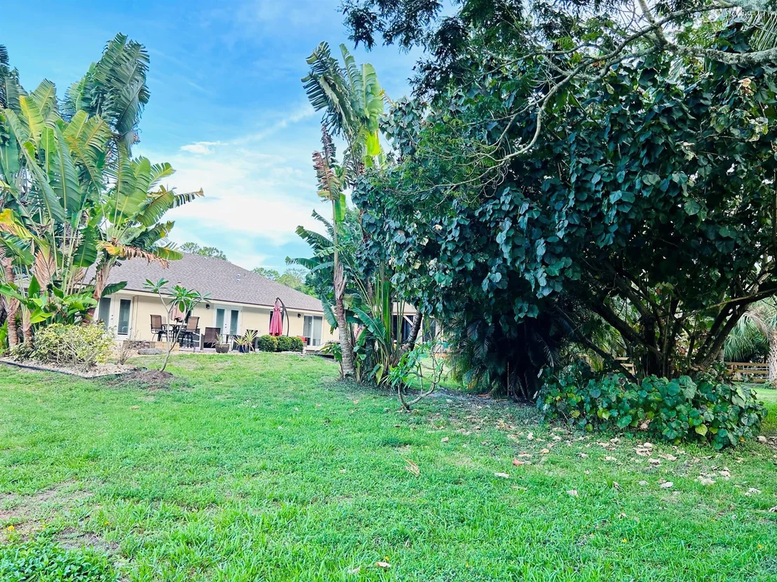 Photo of 16687 N 115th Avenue N