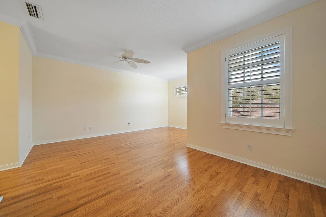Photo of 129 Barbados Drive