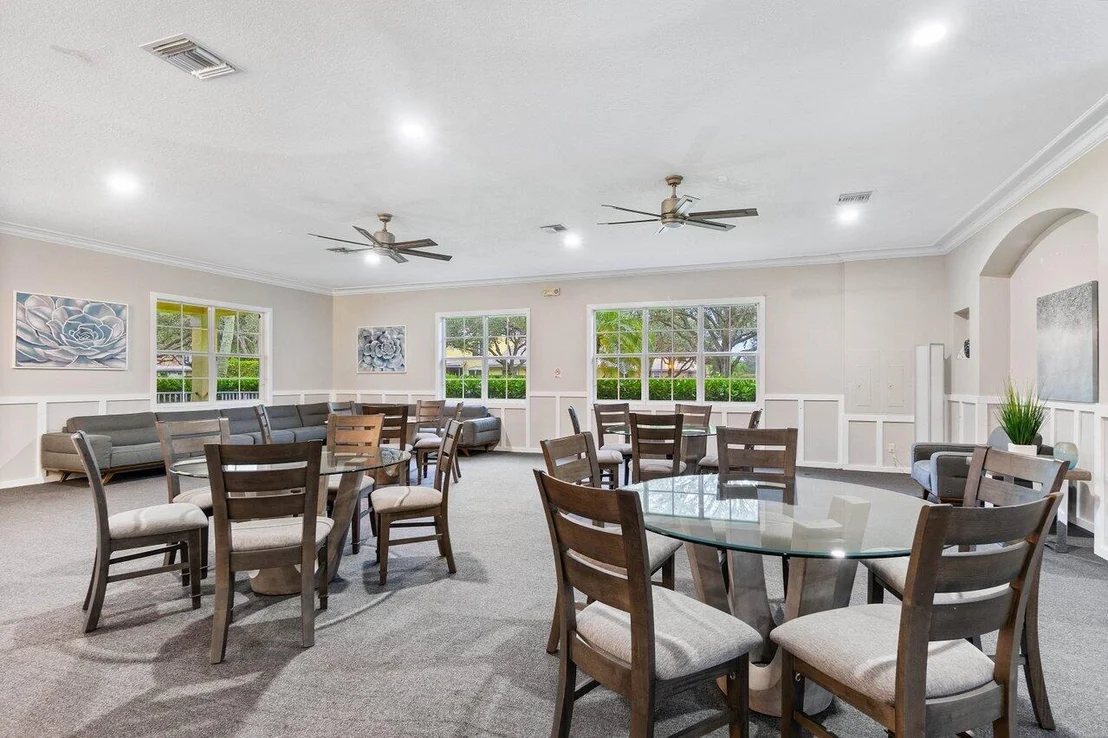 Photo of 6828 Hendry Drive